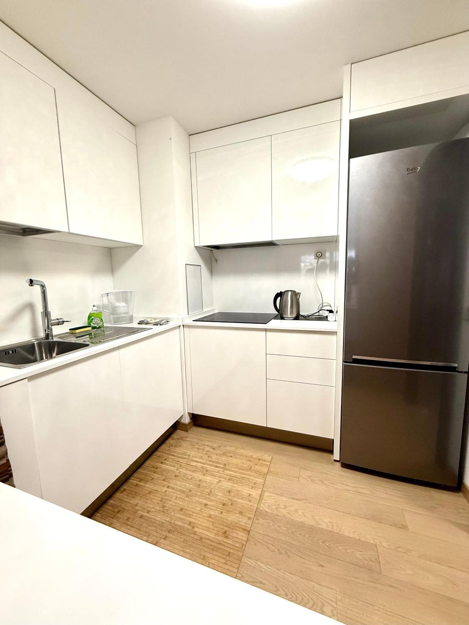 Monaco, Elegant & Quiet Renovated Apartment, In Fontvieille District, With Terrace & Pool, 15Min Walk To F1 Grand Prix Buitenkant foto